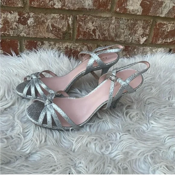 Elegant Silver Strappy Heels - Picture 9 of 10